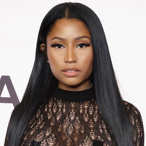 nicki minaj is so pretty. Nicki Minaj Makeup, Nicki Minaj Outfits, Nicki Minaj Wallpaper, Mannequin Challenge, Nicki Minaj Barbie, Nikki Minaj, Nicki Minaj Photos, Nicki Minaj Pictures, Blue Ivy