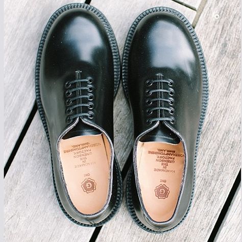 Grenson Shoes, Men's Footwear, Men Fashion Casual Outfits, Cole Haan, Men Fashion, Fashion Casual, Black Shoes, Dress Shoes Men, Oxford Shoes