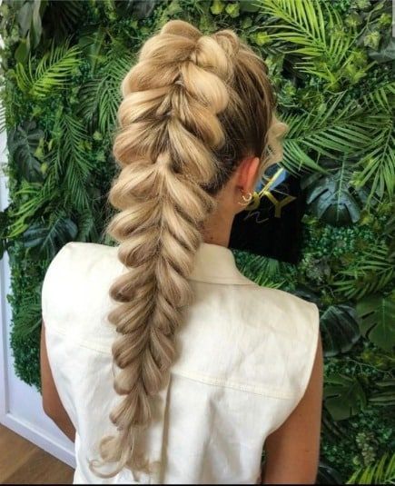 42 Fun and Easy Braided Hairstyles for Little Girls Sporty Updos, Puff Styles, Everyday Hairstyles For Long Hair, Easy Braided Hairstyles, Waist Length Hair, Softball Hairstyles, Elegant Updos, Easy Everyday Hairstyles