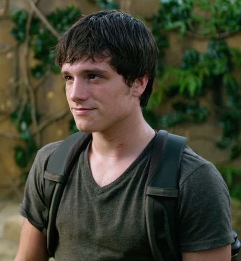 Josh Huterson, Sean Anderson, I Volunteer As Tribute, Peeta Mellark, Josh Hutcherson, Books For Boys, The Boy Is Mine, Michael J, Hunger Games