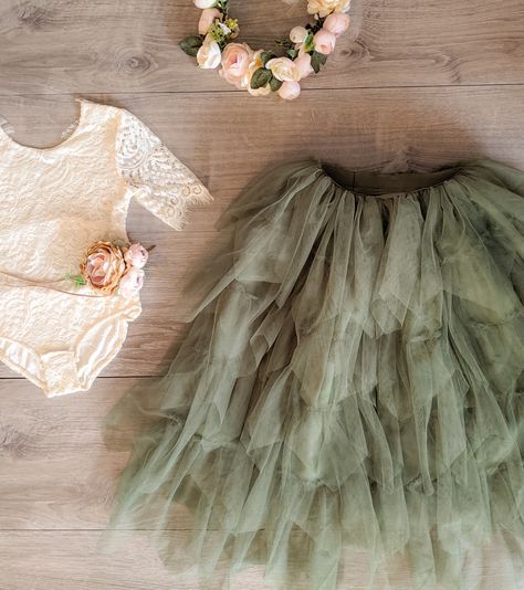 Olive Green Flower Girl Dress, Flower Girl Dresses Sage Green, Sage Green Flower Girl Dress, Sage Flower Girl Dress, Cream Flower Girl Dress, Flower Girl Ideas, Green Flower Girl Dresses, Sage Green Flowers, Rustic Flower Girl