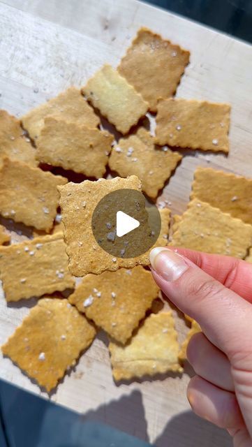 Samah Dada on Instagram: "follow @dadaeats for more healthy, easy recipes!  THE BEST HOMEMADE CRACKERS: Dada’s GF Crackers!! and they are SO easy to make (i mean it)  yes, I know you can buy crackers from the store. and i love to do that. but you can also make them at home with my recipe - and it’s easy (ACTUALLY easy) to do. they’re gluten-free and dairy-free but that doesn’t even matter because honestly they are so tasty, crunchy, and delicious. I seriously love how simple these are to make  this is one of my favorite and most popular recipes from my cookbook, so I’ll share the recipe with you below, you’re welcome. I make these weekly — they’re perfect for dips and spreads, fun toppings, or even to eat solo…the choices are endless so I believe in you to do whatever you want! you are goi Gf Crackers, Keto Crackers, Dips And Spreads, Healthy Easy Recipes, Homemade Crackers, Most Popular Recipes, Healthy Easy, Popular Recipes, Easy Recipes