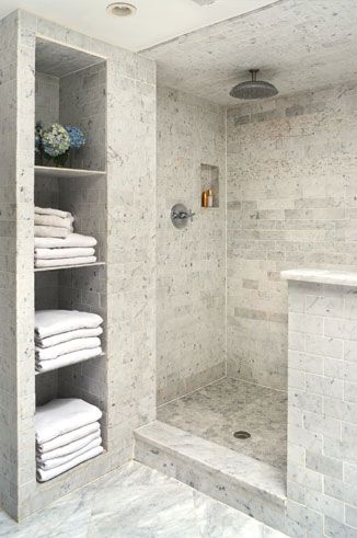 built-in shelving unity for towels, etc. تصميم دورة مياه, Bilik Air, Bilik Mandi, Stunning Bathrooms, Basement Bathroom, Trendy Bathroom, Bathroom Redo, Hus Inspiration, Earthship