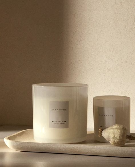 Image of the product WHITE JASMINE SCENTED CANDLE Zara Home Candles, Candle Box Design, Incense Packaging, Jasmine Candle, Candle Labels Design, Jasmine Scent, Candle Making Business, Candles Photography, White Jasmine