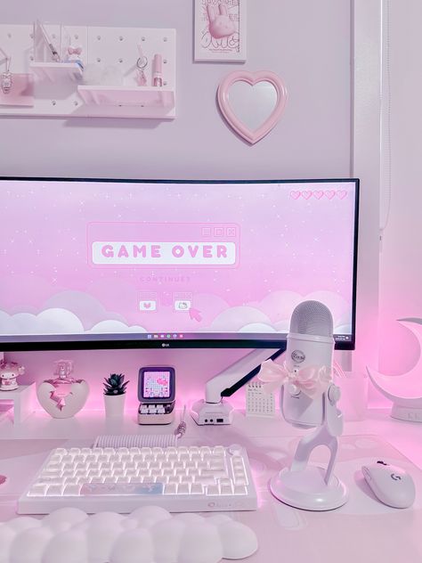 Desk Gaming Setup, Kawaii Desktop, Games Room Inspiration, Keyboard Gaming, Pink Games, Gamer Setup, Keyboard Wrist Rest, Gamer Room Decor, Video Game Room Design