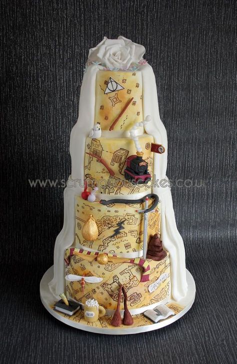 Harry Potter Wedding Cake, Dolci Harry Potter, Harry Potter Torte, Gateau Harry Potter, Harry Potter Birthday Cake, Glume Harry Potter, Harry Potter Wedding Theme, Harry Potter Food, Dessert Party