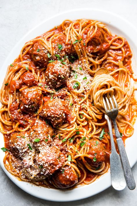 We’ve shared so many meatball recipes over the years, and we finally got around to rounding them up! Presenting the 18 best meatball recipes EVER. Yes, 18. Yes, we love them all and you will, too. Easy Supper Dishes, Best Italian Meatball Recipe, Dinner Ideas For Two, Italian Meatballs Recipe, The Modern Proper, Modern Proper, Best Meatballs, Tasty Meatballs, Homemade Meatballs