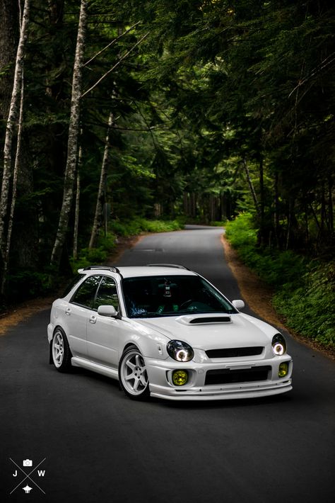 Subaru Bugeye Wagon, Subaru Hatchback, Subaru Impreza Wagon, Subaru Wrx Wagon, Subaru Wagon, Aesthetic Car Decor, Cars Quotes, Wrx Wagon, Slammed Cars