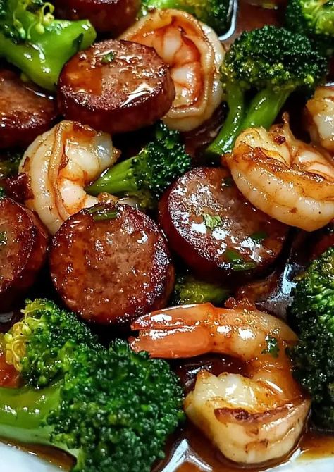 Elevate your weeknight dinners with Honey Garlic Shrimp, Sausage & Broccoli! This one-pan meal is packed with flavor and comes together quickly, making it perfect for ... More information... Sauté Broccoli, Small Shrimp Recipes, Sausage And Broccoli, Sausage Broccoli, Honey Garlic Shrimp, Broccoli Dishes, Shrimp Sausage, Shrimp And Broccoli, Honey Garlic Sauce