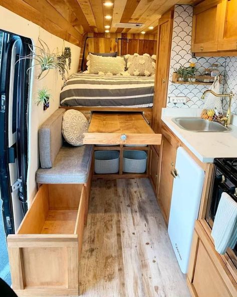 11 Amazing Campervan Interior Design Ideas - Camper Life Husbil Makeover, Design Casa Piccola, Supraviețuire Camping, Wohne Im Tiny House, Small Camper, Tiny House Storage, Kombi Home, Bench Storage, Van Conversion Interior