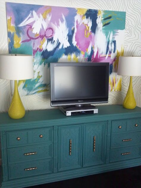 Colors Colorful Tv Stand, Tv Walls, Hangout Room, Bedroom Dresser, Entertainment Centers, Interior Modern, Shiny Things, Redo Furniture, Tv Room