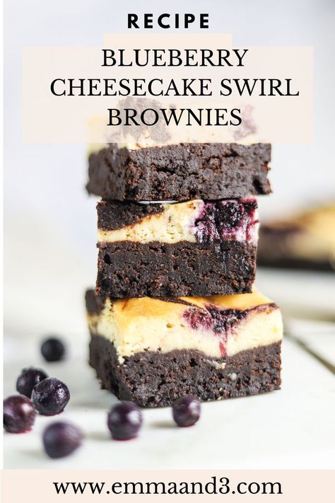 These homemade yummy blueberry cheesecake swirl brownies are the best dessert, combining two family favourites of brownies and cheesecake Blueberry Brownies Recipes, Brownie Flavors, Blueberry Brownies, Brownies Ideas, Cheesecake Swirl Brownies, Desserts Homemade, Cheese Brownies, Layered Dessert, Swirl Brownies