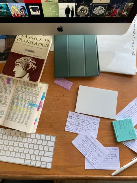 Green and brown aesthetic 
Apple computer 
Notecards
Good note taking Philosophy A Level, Philosophy Student Aesthetic, Learning Philosophy, Studying Philosophy, Philosophy Teacher, Philosophy Student, Fashion Philosophy, Philosophy Major, History Student