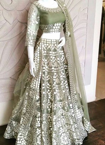 Latest Gota Patti Lehenga Designs Banarasi Lehengas, Baju Kahwin, Indian Outfits Lehenga, Wedding Lehenga Designs, Designer Bridal Lehenga, Indian Bridal Dress, Indian Gowns Dresses, Party Wear Lehenga, Indian Gowns