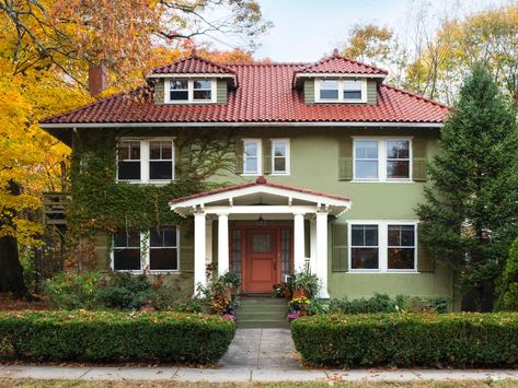 Charming #curbappeal looks from Newton, Massachusetts // #Boston #hgtvmagazine // http://www.hgtv.com/design/outdoor-design/landscaping-and-hardscaping/copy-the-curb-appeal-newton-massachusetts-pictures?soc=pinterest Red Roof House, Paint Colors For House, Colors For House, Exterior Color Palette, House Paint Color Combination, Color Combinations Paint, Exterior House Paint Color Combinations, Exterior House Color, Hgtv Magazine