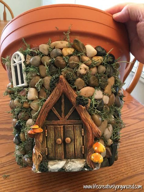 Diy Fairy Garden, House Planter, Planter Project, Fairy Garden Ideas, Fairy House Diy, Fairy Garden Crafts, Fairy Garden Designs, Faeries Gardens, Fairy Garden Houses