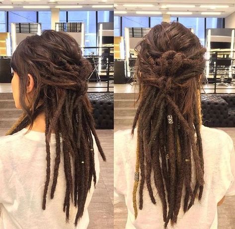 Shoulder Length Dreads Styles For Women, Dreads Updo, Woman Dreadlocks, Partial Dreads, Rasta Hair, Rasta Style, Dreadlocks Girl, Blonde Dreads, Dreads Girl