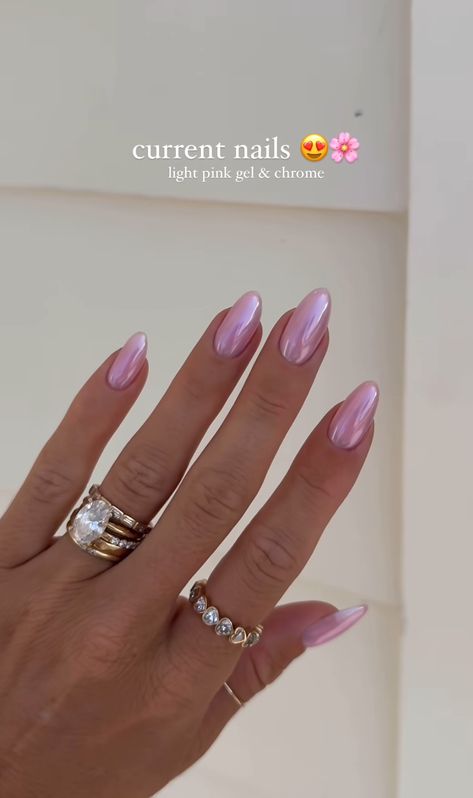 Nail Ideas Glazed, One Colour Nail Ideas, Nails With A Gold Dress, One Colour Nails Summer, Neutral Nails For Photoshoot, Summer Bride Nails, Summer Nail Color Trends 2024, Summer Business Nails, Fun Nails Almond Shape