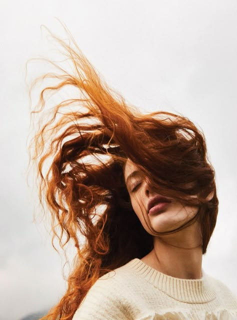 Woman With Hair Blowing In The Wind, Windy Hair Drawing, Windy Day Aesthetic, Dress Blowing In Wind, Windy Photoshoot, Hair In Wind, Hair In Water, Windy Portrait, Hair Blowing In The Wind