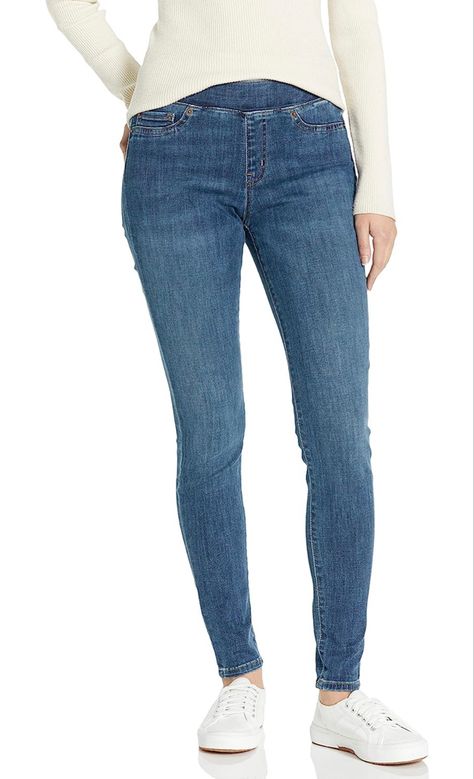 Shaped from smooth, stretch fabric, this classic jegging flatters with a curve-hugging fit Short inseam measures 27"; regular inseam measures 29"; long inseam measures 31" With two front pocket and two patch back pockets Denim Jeggings, Amazon Essentials, Old Jeans, Men Fits, Disney Outfits, Jeggings, Extra Long, Down Jacket, Stretch Denim