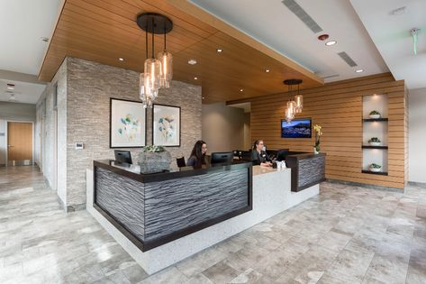 Vet Reception, Animal Shelter Design, Accessibility Design, Clinic Interior, Animal Clinic, Reception Desk Design, Hospital Architecture, Shelter Design, Clinic Interior Design