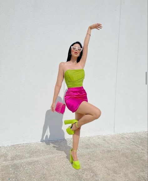 Ropa Color Neon, Hot Summer Outfits, Color Combos Outfit, Fiesta Outfit, Neon Outfits, Business Outfits Women, Classy Dress Outfits, Next Fashion, Cute Comfy Outfits