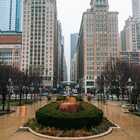 Depaul University Aesthetic, Chicago Spring, Fall Vision Board, Depaul University, University Aesthetic, Dream Collage, Moving To Chicago, College Motivation, Decisions Decisions