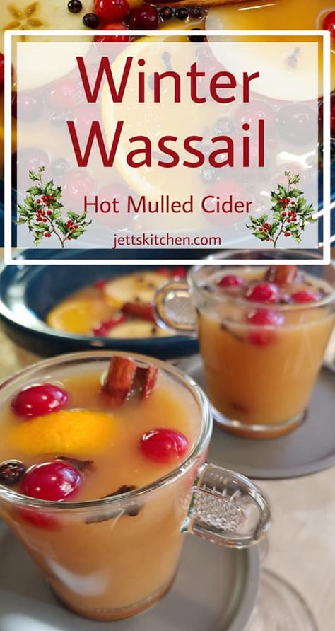 Winter Wassail Beverage; Hot Spiced Cider - Jett's Kitchen Mulling Spices For Apple Cider, Christmas Hot Beverage Bar, Hot Alcoholic Drinks Crockpot, Wassel Recipe, Hot Alcohol Drinks, Crockpot Wassail, Hot Cider Bar, Hot Wassail Recipe, Hot Mulled Cider Recipe