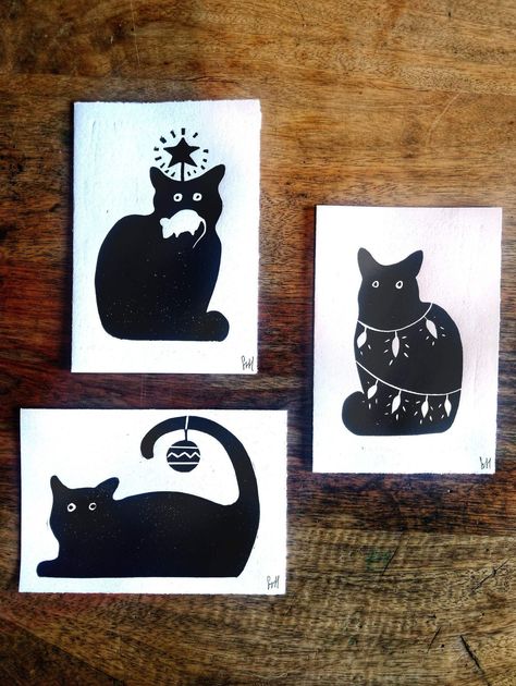 Christmas Cat Cards Black and White Xmas Card Animal Cats Holiday - Etsy Lino Xmas Cards, Christmas Cat Cards Handmade, Linocut Xmas Cards, Christmas Print Art, Lino Print Xmas Cards, Christmas Block Printing, Hand Made Christmas Card, Christmas Cards Lino Print, Christmas Card Print