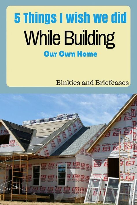 Tips To Building Your Own House, Things To Add When Building A House, Homestead Property, Piscina Interior, Framing Construction, Home Building Tips, Build Your Own House, Building Tips, Rustic Home Design