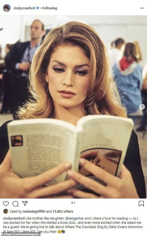 Loves to read: Cindy was the guest of honor last week for Kaia Gerber's virtual book club ... 90s Glamour, Pepsi Ad, International Literacy Day, Chanel Set, Starting A Book, Toned Tummy, Models Backstage, Original Supermodels, Timeless Outfits