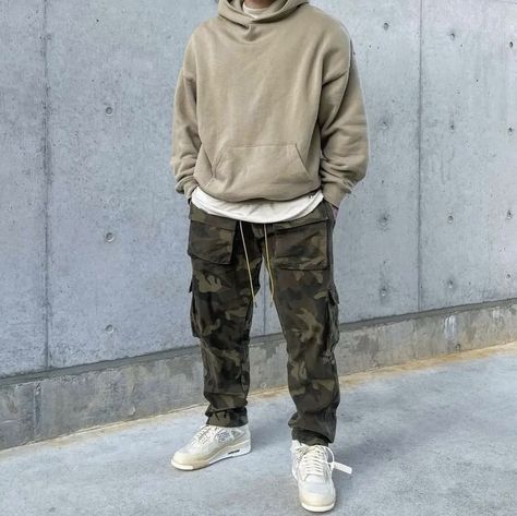 Camouflage Cargo Pants Outfit Men, Camo Cargo Pants Outfit Men, Camo Pants Outfit Men Streetwear, Camo Cargo Outfit, Camo Outfit Men, Yeezy Szn, Camo Pants Outfit Men, Camo Cargo Pants Outfit, Hype Pics