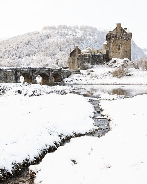 Medieval Snow Aesthetic, Hans Westergaard, Mirror Visitor, The Hunting Party, Eilean Donan Castle, Chateau Medieval, Dark Materials, Eilean Donan, Castles In Scotland