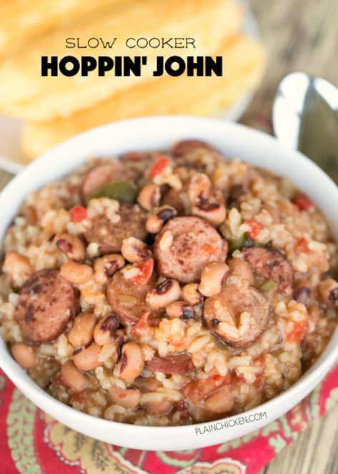 Slow Cooker Hoppin John Recipe, Hoppin John Recipe, Slow Cooker Stuffed Peppers, Hoppin John, Southern Dishes, Plain Chicken, Pea Recipes, How To Cook Sausage, Southern Cooking