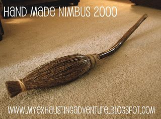 Home Made Harry Potter Broom Diy Harry Potter Broom, Quidditch Brooms, Harry Potter Broom, Harry Potter Bathroom, Nimbus 2000, Hogwarts Party, Harry Potter Classroom, Harry Potter Cosplay, Harry Potter Birthday Party