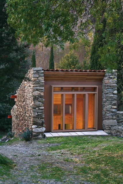 Case Sotterranee, Design Casa Piccola, Wohne Im Tiny House, Tiny House Swoon, Small Building, Battery Repair, Dell Laptop, Outdoor Sauna, Stone Walls