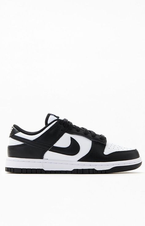 Womens Panda Dunks, Nike Dunk Low Black White, Panda Shoes, Pretty Shoes Sneakers, Cute Nike Shoes, Casual Sneakers Women, Cute Nikes, Streetwear Style, Nike Womens