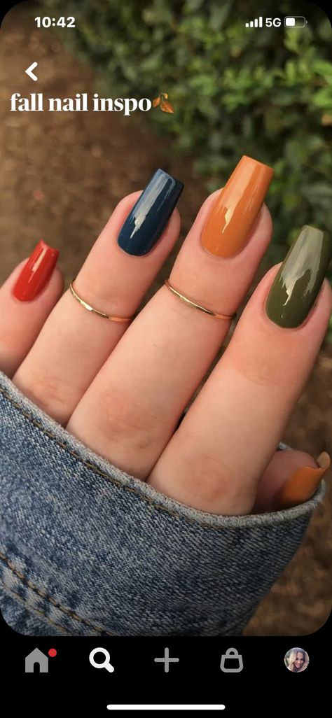 Fall Nail Gradient, Fall Skittle Nails, Easy Fall Nail Designs, Ongles Beiges, Simple Fall Nails, September Nails, Fall Gel Nails, Fall Nail Art, Summer Nails Colors