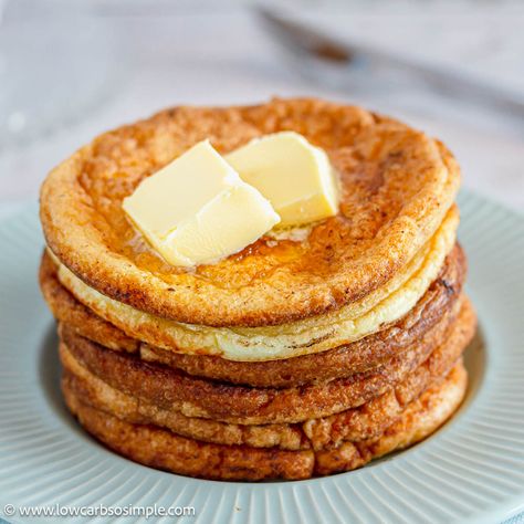 Carnivore Pancakes (dairy-free) | Low-Carb, So Simple! Carnivore Pancakes, Carnivore Soup, Carnivore Desserts, Carnivore Breakfast, Caveman Diet Recipes, Keto Carnivore, 5 Ingredients Or Less, Carnivore Recipes, Keto Breakfasts