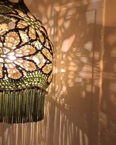 Free Crochet Patterns For Lampshades, Crochet Hanging Lantern Pattern, Crochet Hanging Lantern, Crochet Light Fixture, Crocheted Lamp Shade Cover, Lamp Shade Crochet, Crochet Boho Lantern Free Pattern, Diy Crochet Lampshade, Crochet Lanterns Free Pattern