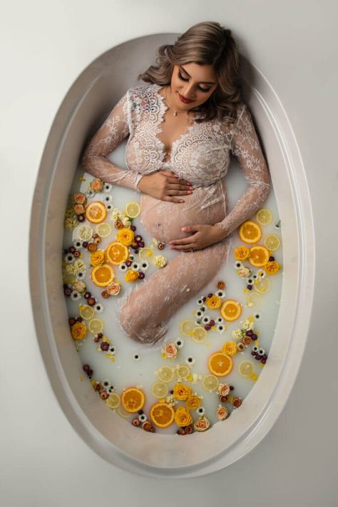 Milk Bath Pregnancy Shoot, Maternity Bath Tub Shoot, Maternity Milk Bath Pictures, Bath Photoshoot Ideas, Milk Bath Photography Maternity, Milk Bath Maternity Photography, Benefits Of Epsom Salt, Milk Bath Photoshoot, Bath Photoshoot