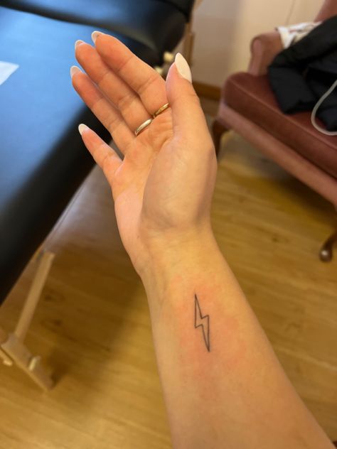 Lightning Bolt Outline Tattoo, Minimalist Lightning Bolt Tattoo, Lightning Bolt Wrist Tattoo, Lighting Bolt Tattoo Meaning, Lighting Bolt Tattoo Women, Lighting Bolts Tattoos, Lighting Bolt Tattoo Small, Harry Potter Lightning Bolt Tattoo, Thunder Bolt Tattoo