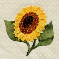 Wildflower Quilt, Vining Flowers, Sunflower Applique, Reproduction Fabrics, Sweet Personality, Quilting Digest, Sunflower Quilts, Flower Quilts, Flower Quilt