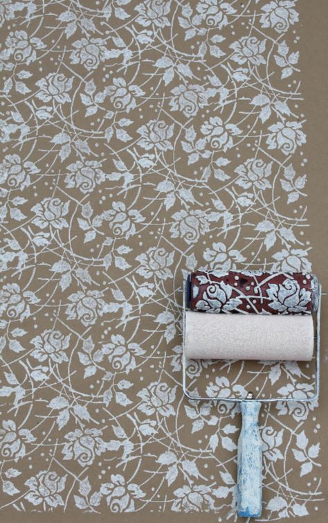 50 Wall Texture Ideas, Learn How To use Decorative Roller - Engineering Discoveries Not Wallpaper, Patterned Paint Rollers, Molduras Vintage, Wall Texture Design, Wall Texture, Decoration Originale, Paint Roller, Stenciling, Paint Furniture