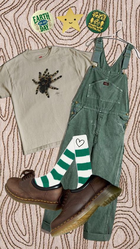 Casual Green Overalls, Green Overalls Aesthetic, Green Workwear Overalls, Green Overalls Men, Goblin Core Outfit Overalls, Goblincore Overalls, Green Overalls Outfits, Dark Academia Fashion Aesthetic, Green Overalls