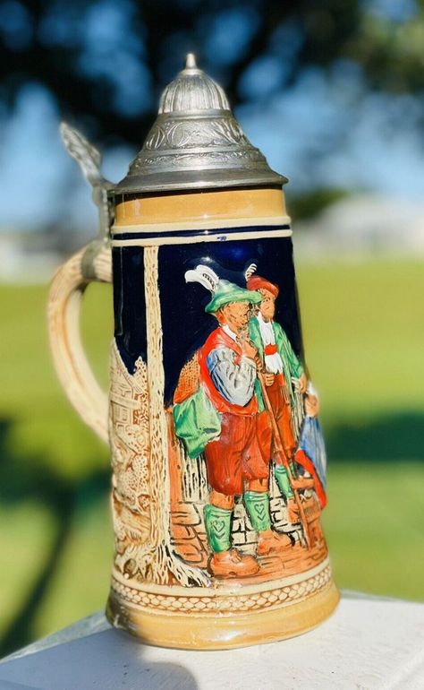 17 Most Valuable German Beer Stein Markings (Identification & Value Guide) Beer Stein Display, German Things, Germany Food, German Beer Steins, The Black Forest, Beer Cup, German Beer, The Middle Ages, Beer Stein