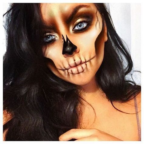 17 Creative Face Painting Ideas for Halloween and Birthdays Horror Smink, Sugar Skull Make Up, Skeleton Face Paint, Unique Halloween Makeup, Makeup Clown, Kostuum Halloween, Halloween Make-up Looks, Skeleton Face, Skeleton Makeup