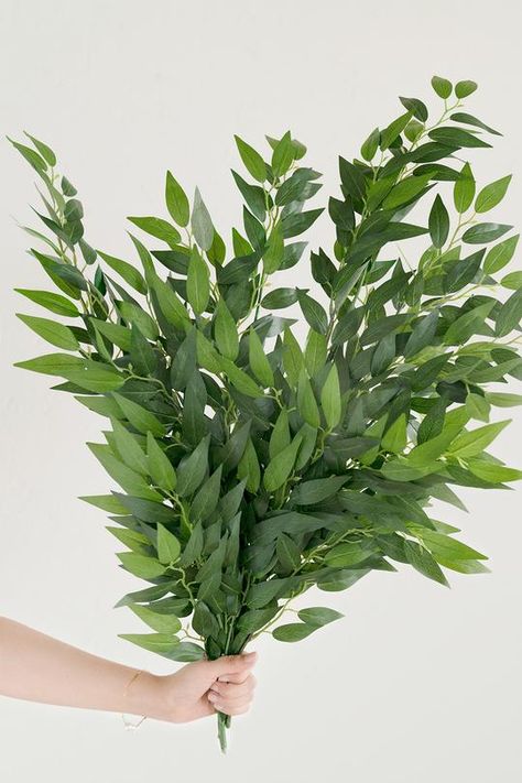 Our artificial greenery is great for both accenting colorful florals and standing out on their own! The stylish wedding greenery adds a natural and refreshing look for your wedding. Marsala Wedding Flowers, Wedding Flowers Greenery, Filler Flowers, Italian Ruscus, Diy Bridal Bouquet, Marsala Wedding, Greenery Decor, Handmade Bouquets, Artificial Greenery