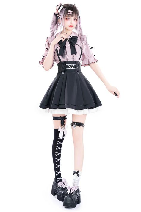 Black/Pink Short Sleeves Ruffle Slim Jirai Kei Japanese Skirt Set – LolitaInside Japan Cute Outfit, Pink Black Outfit Aesthetic, Jirai Kei Skirt, Jirai Kei Shoes, Jpop Idol Outfit, Casual Japanese Outfits, Perky Goth Outfits, Cute Japanese Outfits, Jirai Kei Aesthetic