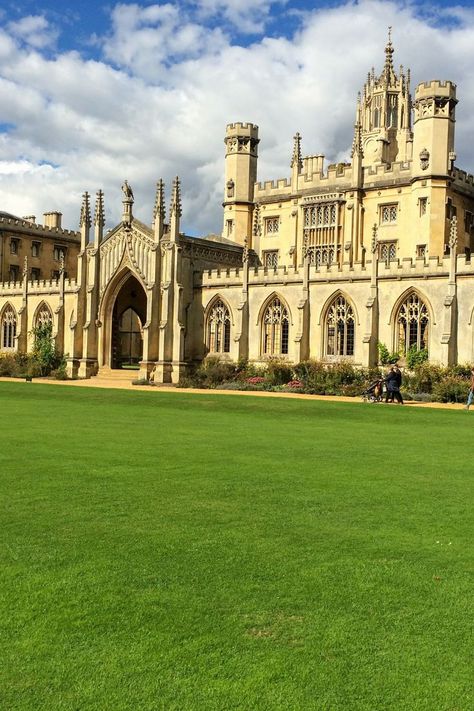 University Of Cambridge Library, Cambridge University Aesthetic, University In London, Beautiful University, Cambridge London, University Inspiration, Dream University, University In England, British University